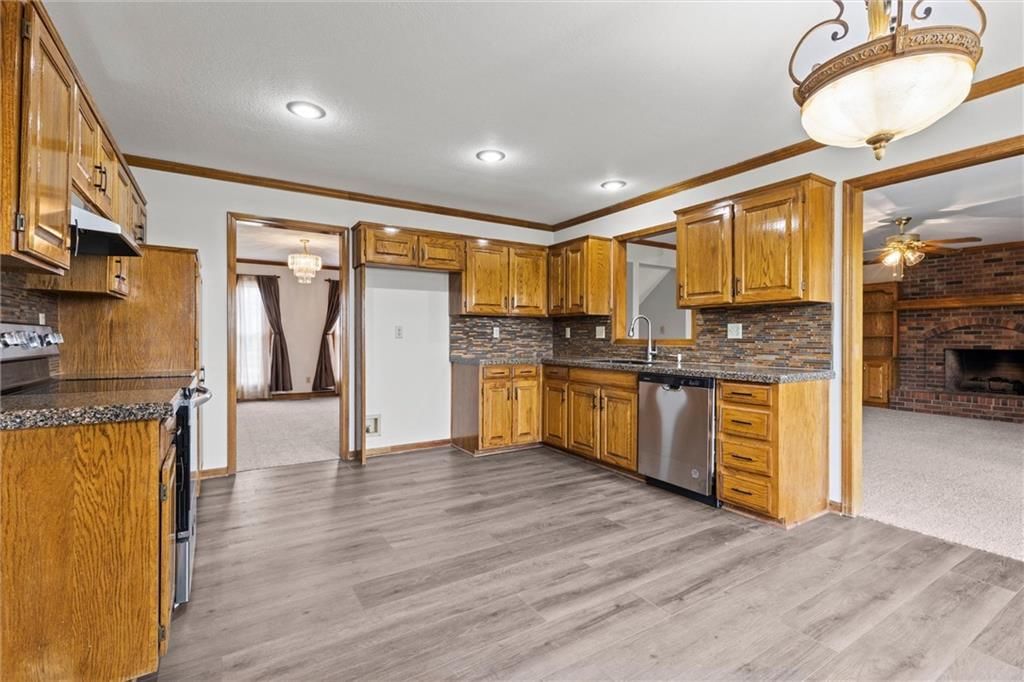718 Sandpiper Street — photo 13
