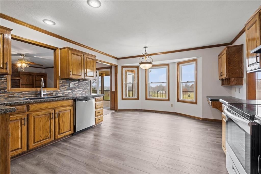 718 Sandpiper Street — photo 14