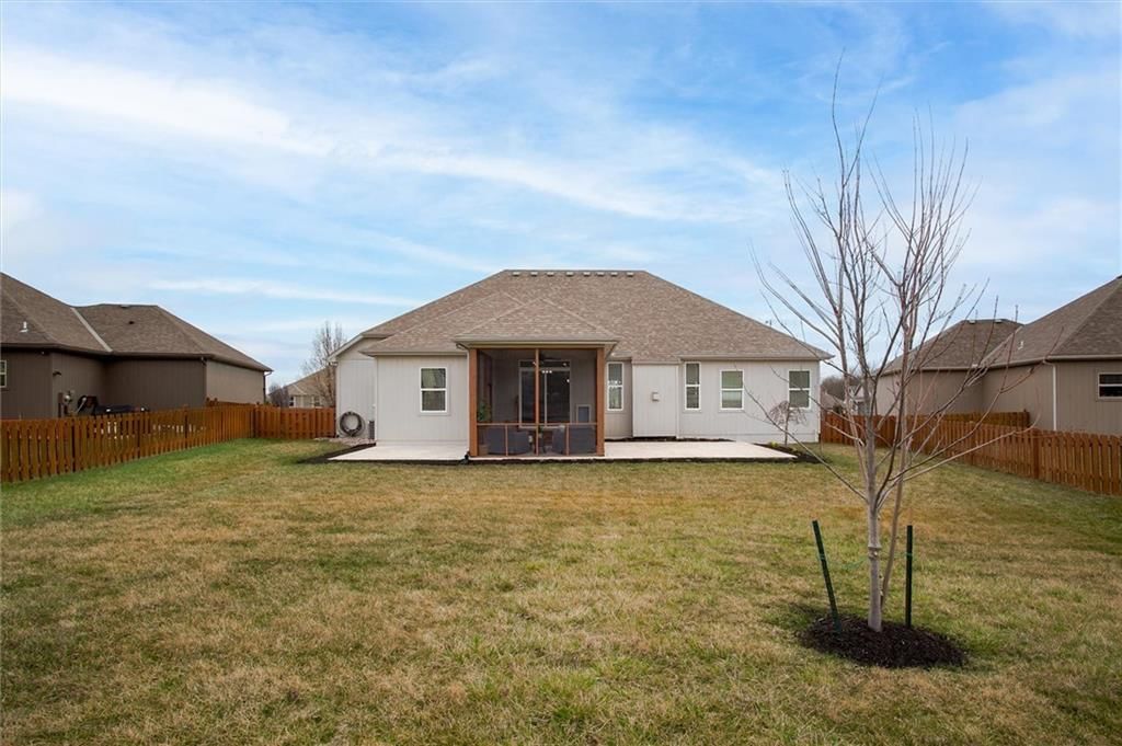 1059 SW Conch Circle — photo 32