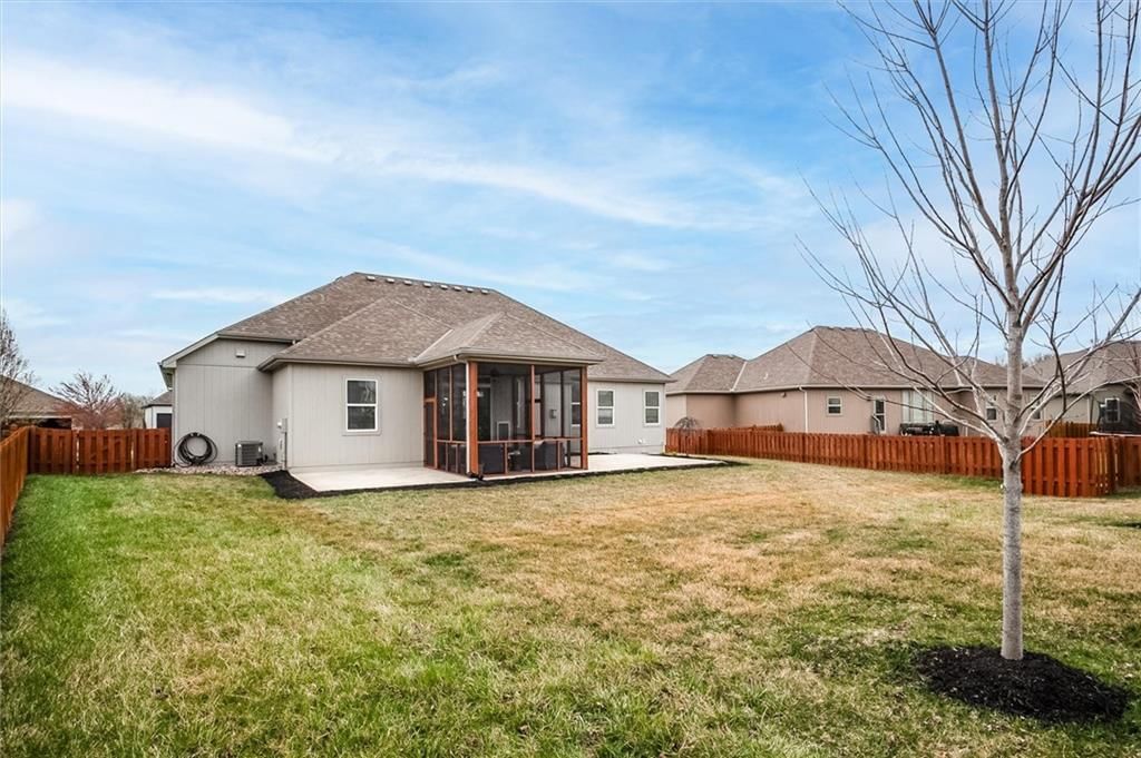 1059 SW Conch Circle — photo 33