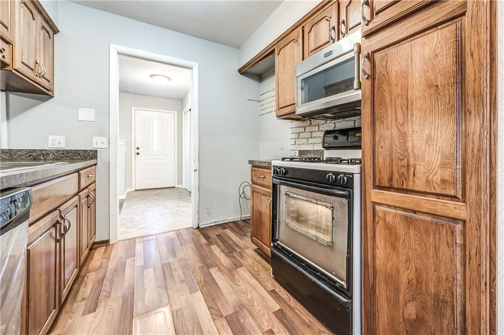 4226 S Stayton Avenue — photo 11
