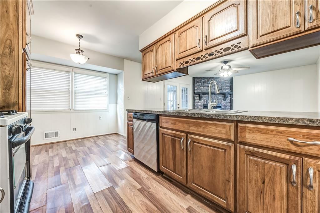 4226 S Stayton Avenue — photo 12