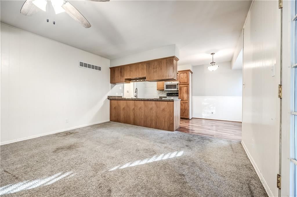 4226 S Stayton Avenue — photo 13