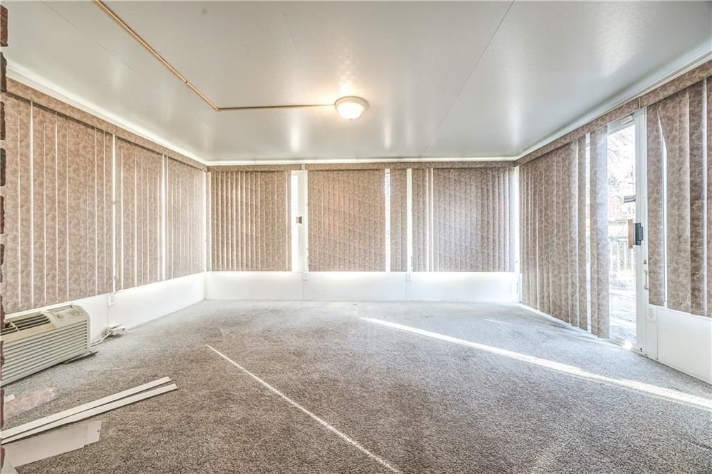 4226 S Stayton Avenue — photo 14