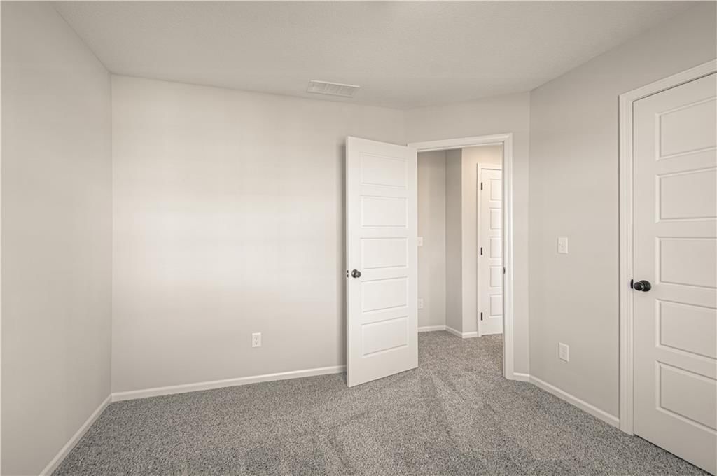11806 N Bellaire Avenue — photo 21