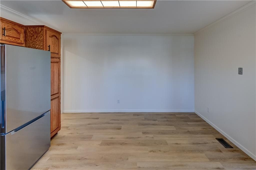 3202 Scott Street — photo 16