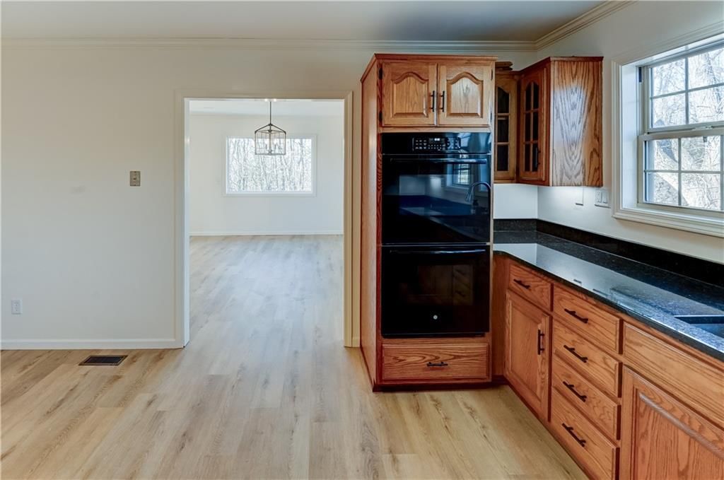 3202 Scott Street — photo 18