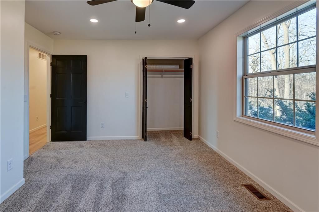 3202 Scott Street — photo 28
