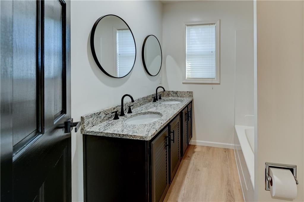 3202 Scott Street — photo 29