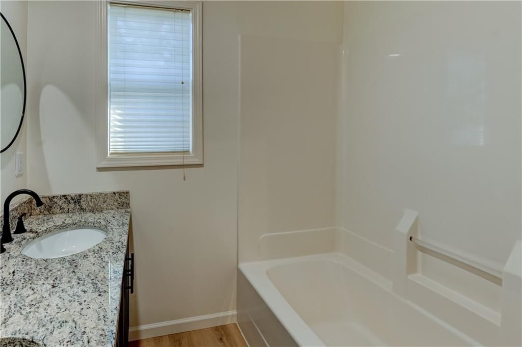 3202 Scott Street — photo 30