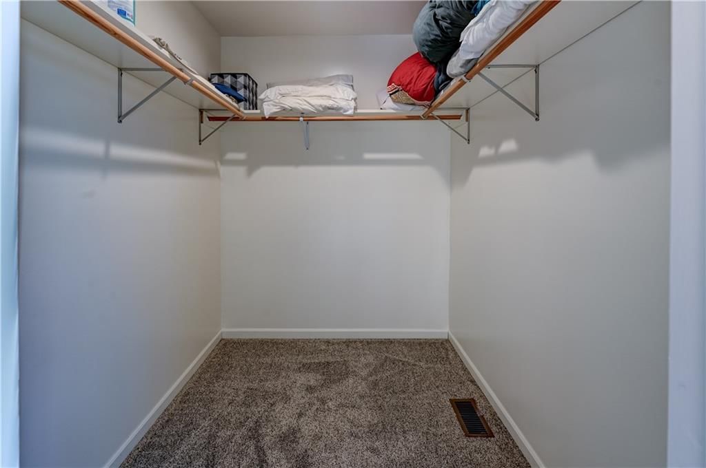 3202 Scott Street — photo 34