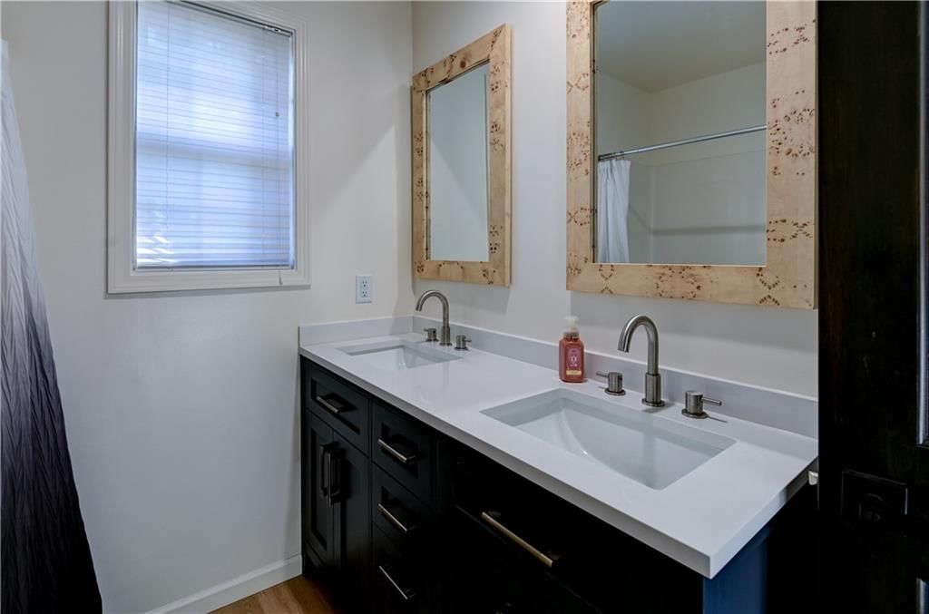 3202 Scott Street — photo 36