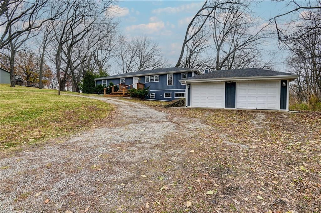 3202 Scott Street — photo 47
