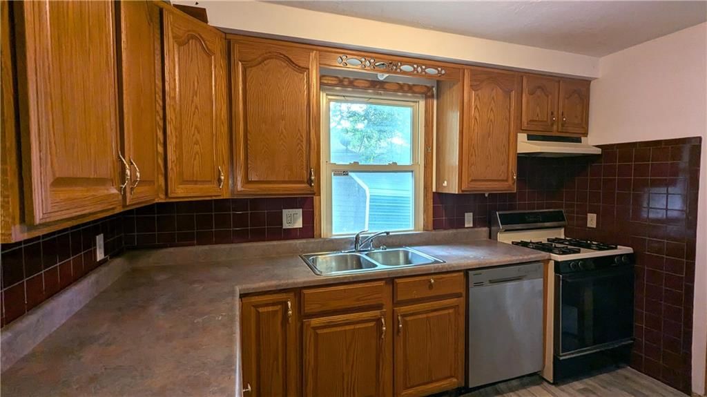 217 S HOME Avenue — photo 36