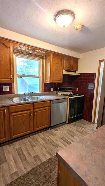 217 S HOME Avenue — photo 41