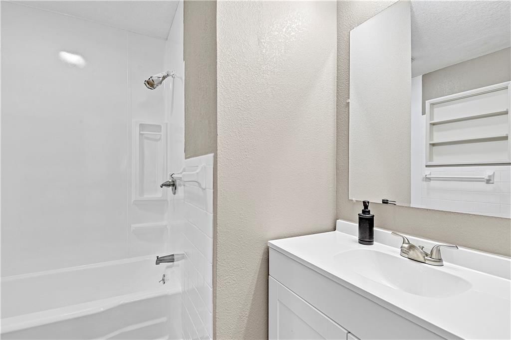 11222 E 48TH Street — photo 13