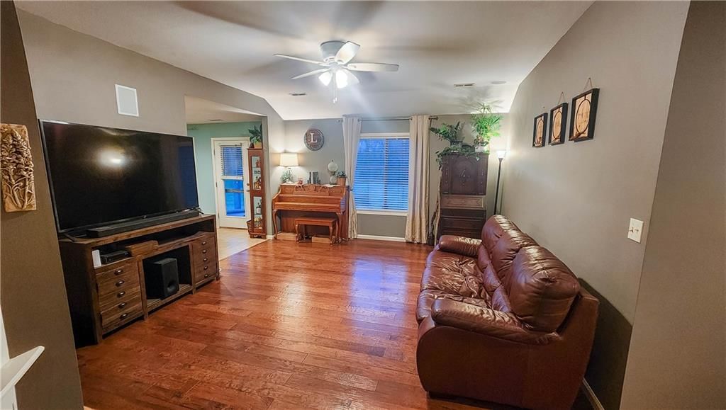 4801 Mountain Top Court — photo 7