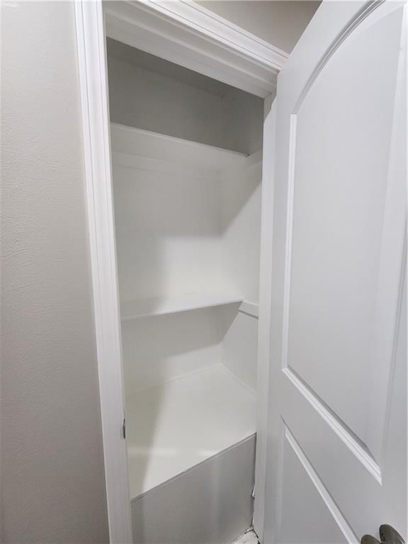 823 N Holden Street — photo 10