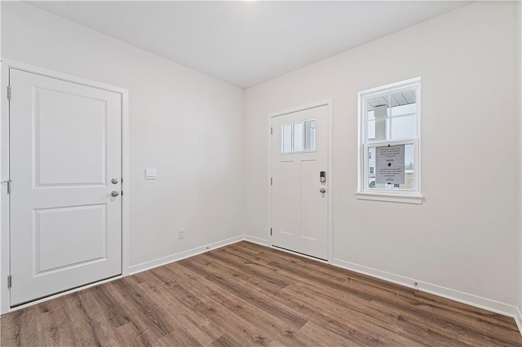4810 NW 141st Street — photo 8