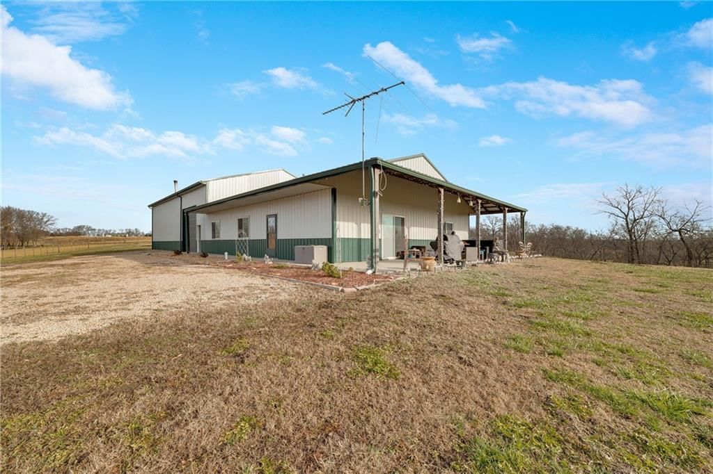 1370 SW 200 Road — photo 3