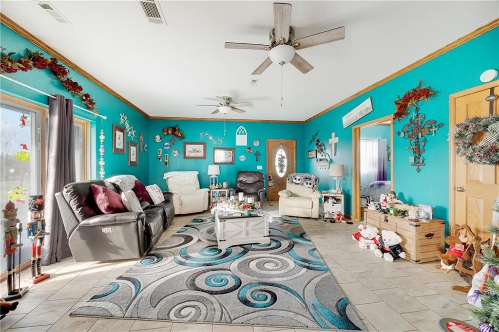 1370 SW 200 Road — photo 8