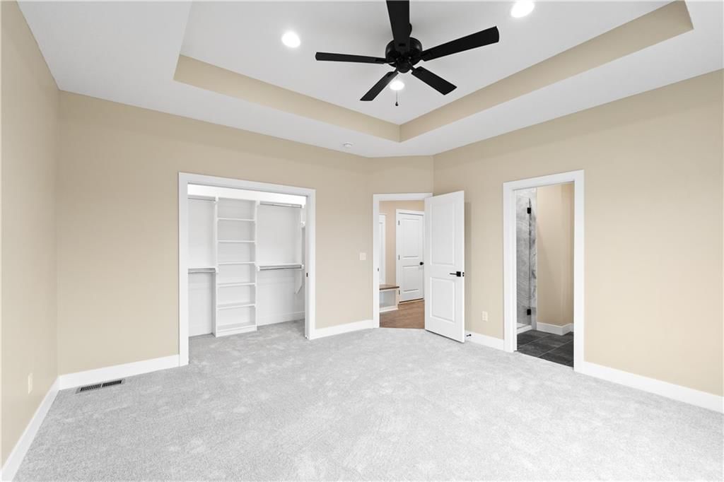 808 W Rader Street — photo 24