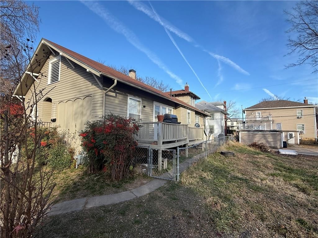 712 Washington Street — photo 25