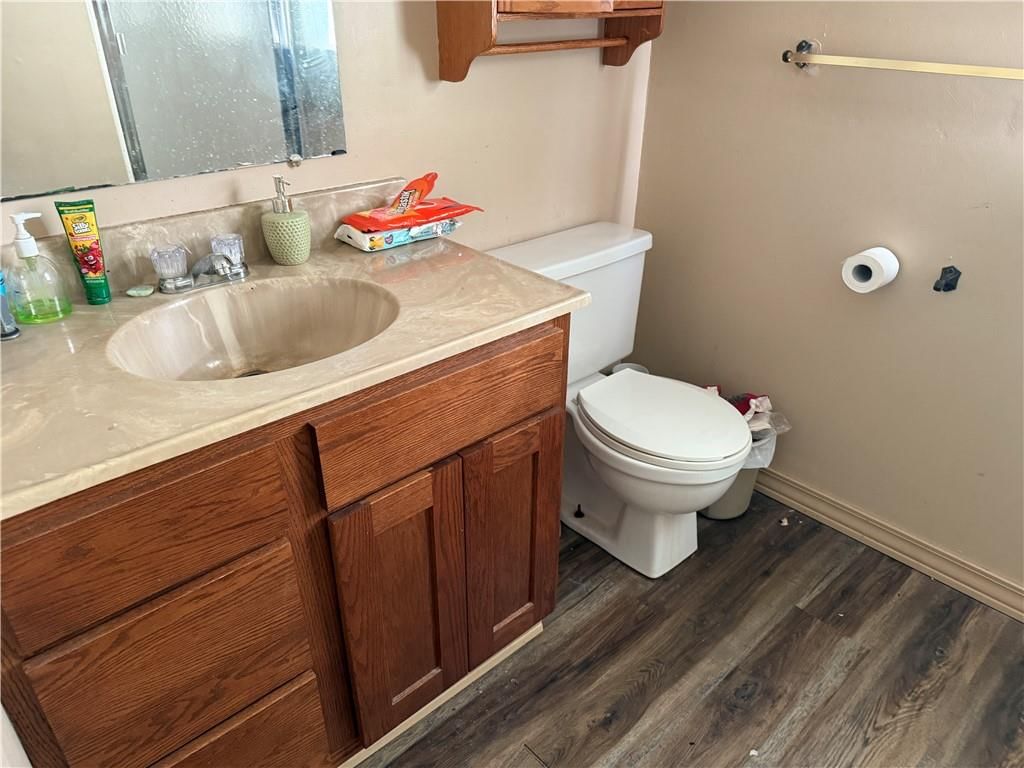 712 Washington Street — photo 10