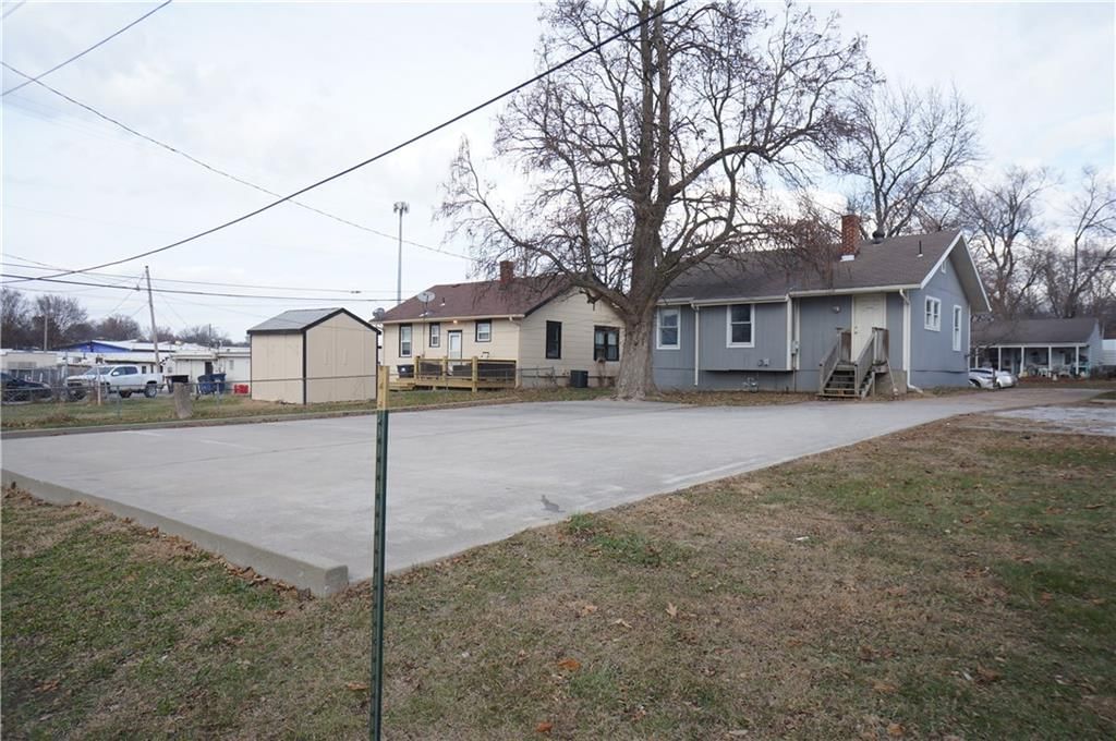 324 SE Green Street — photo 17