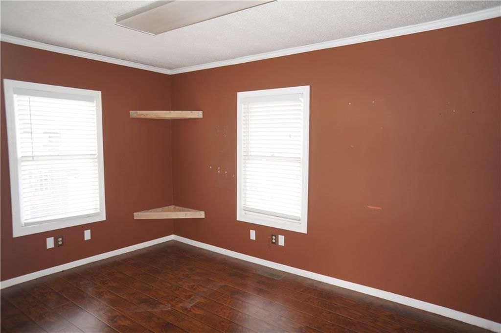 324 SE Green Street — photo 10