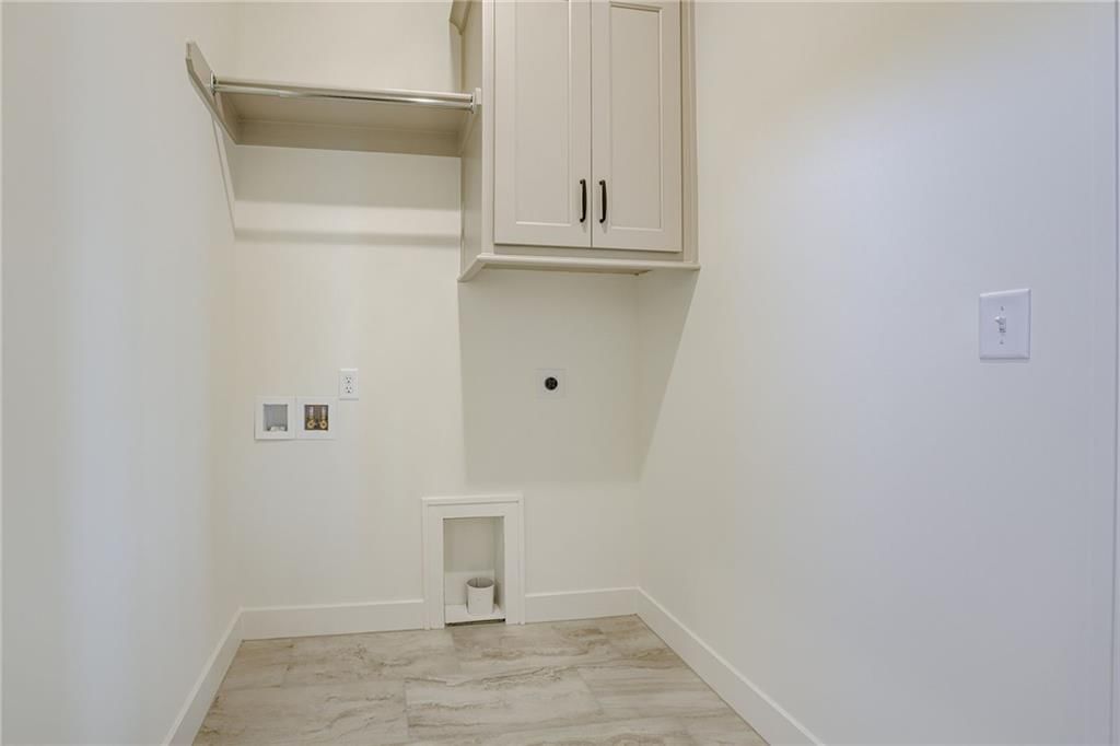 11514 S Roundtree Street — photo 23