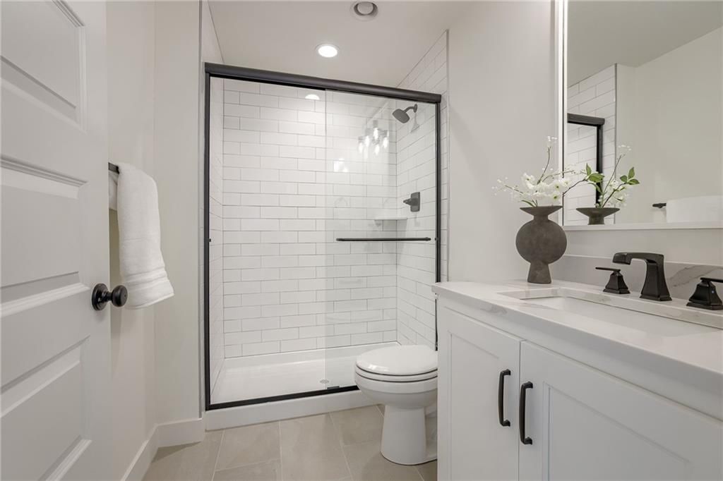 11514 S Roundtree Street — photo 36