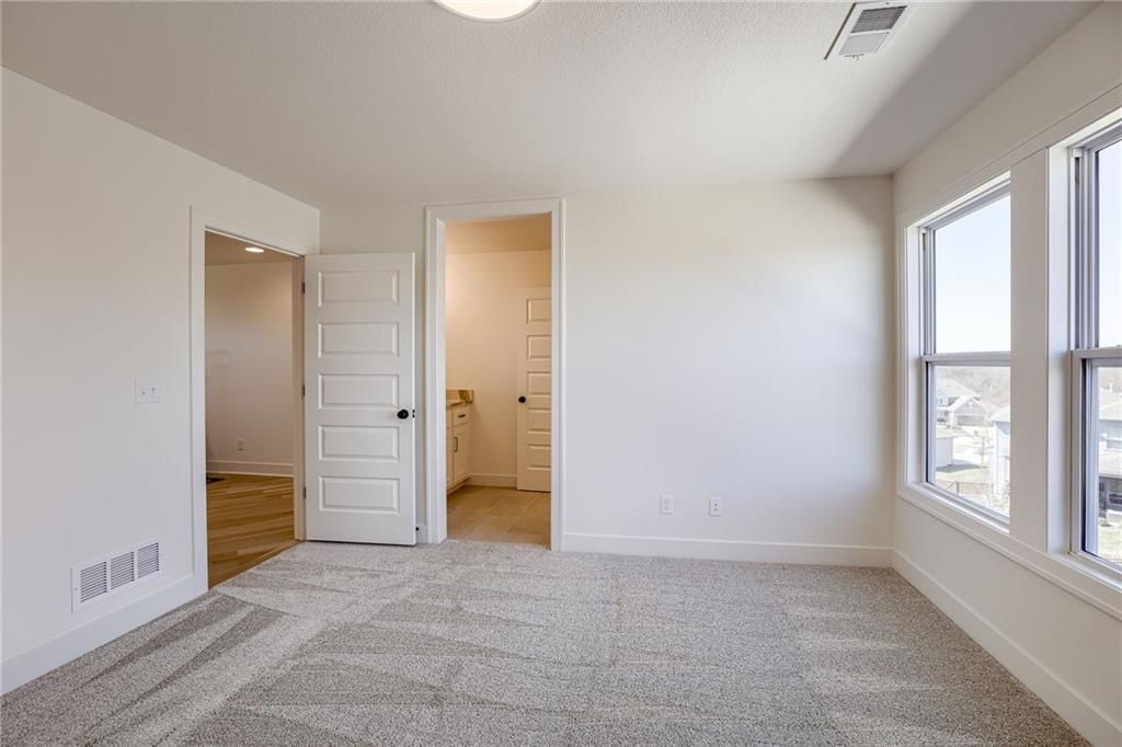 11514 S Roundtree Street — photo 38