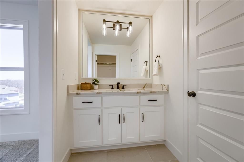 11514 S Roundtree Street — photo 41