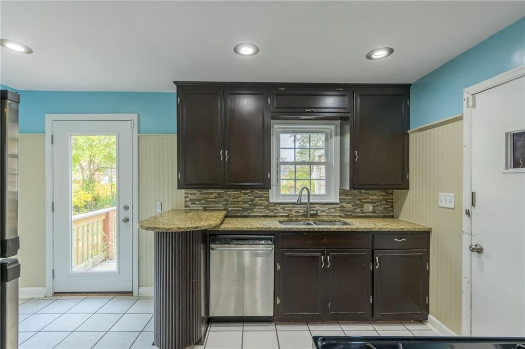 5818 Marty Street — photo 12