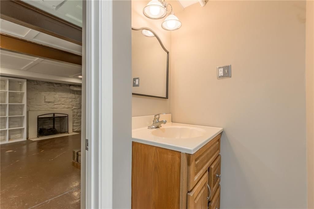 5818 Marty Street — photo 27