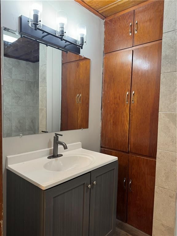 1114 S Main Street — photo 9
