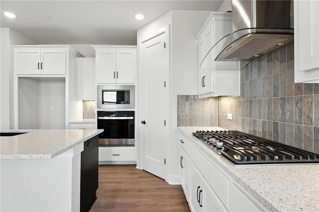1653 Grayhawk Drive — photo 4