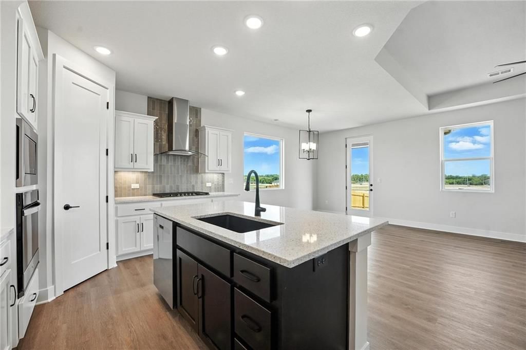 1653 Grayhawk Drive — photo 5