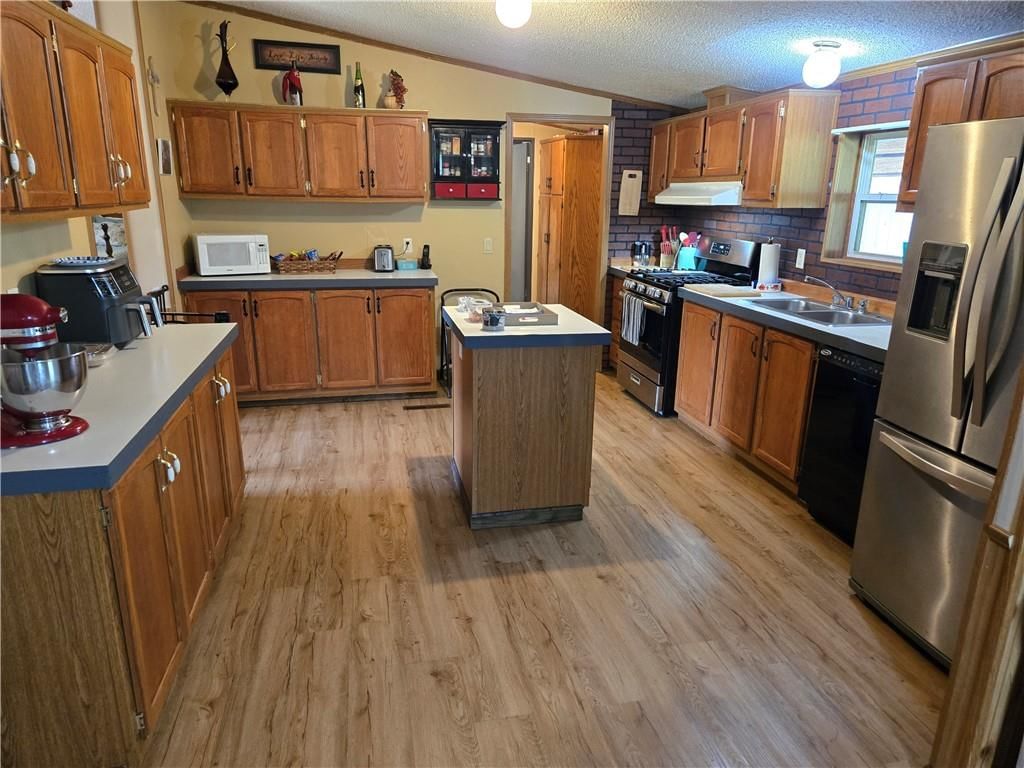 423 Elm Street — photo 11
