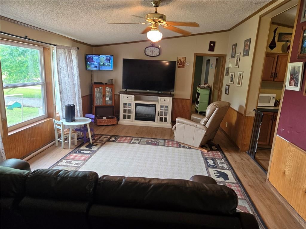 423 Elm Street — photo 3