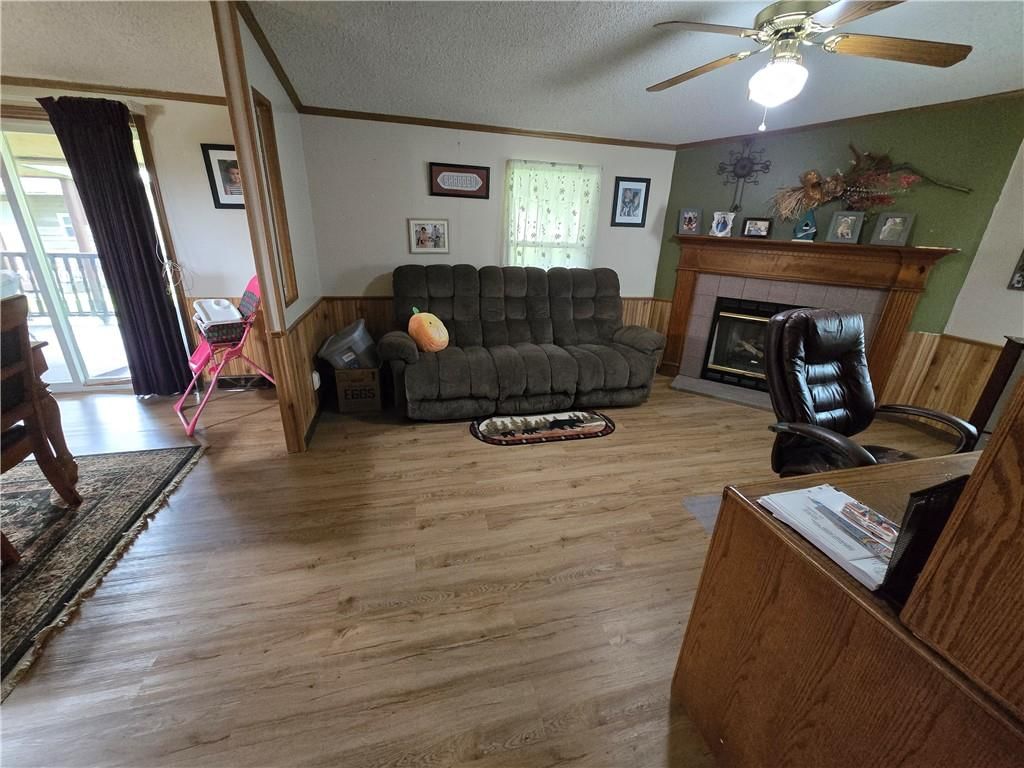 423 Elm Street — photo 30