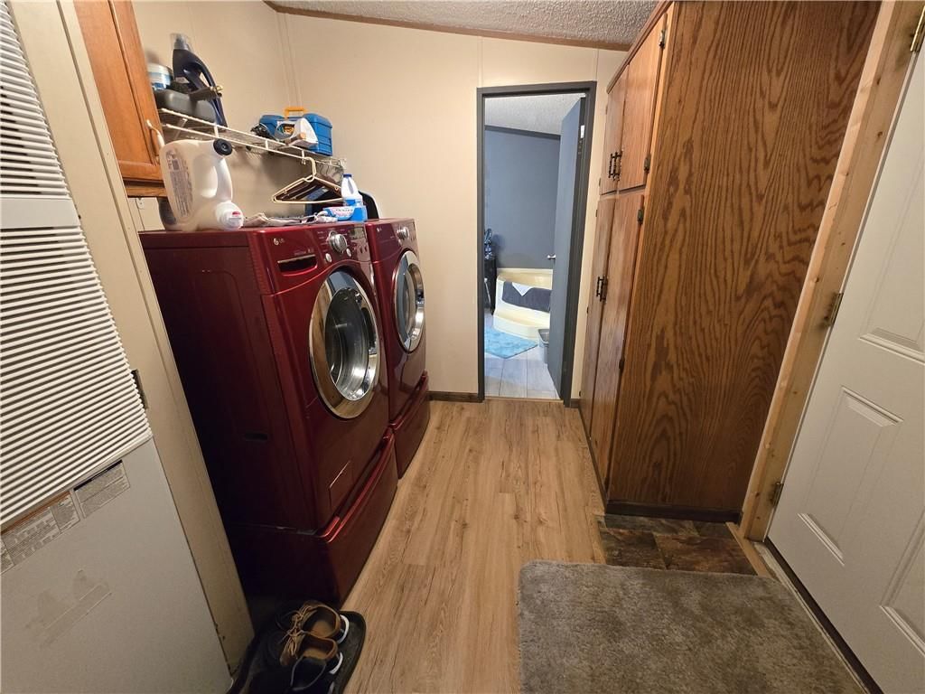 423 Elm Street — photo 33