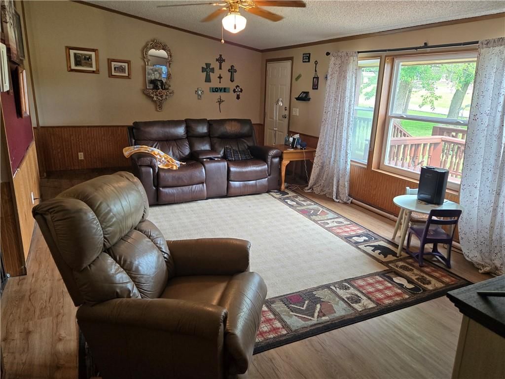 423 Elm Street — photo 6