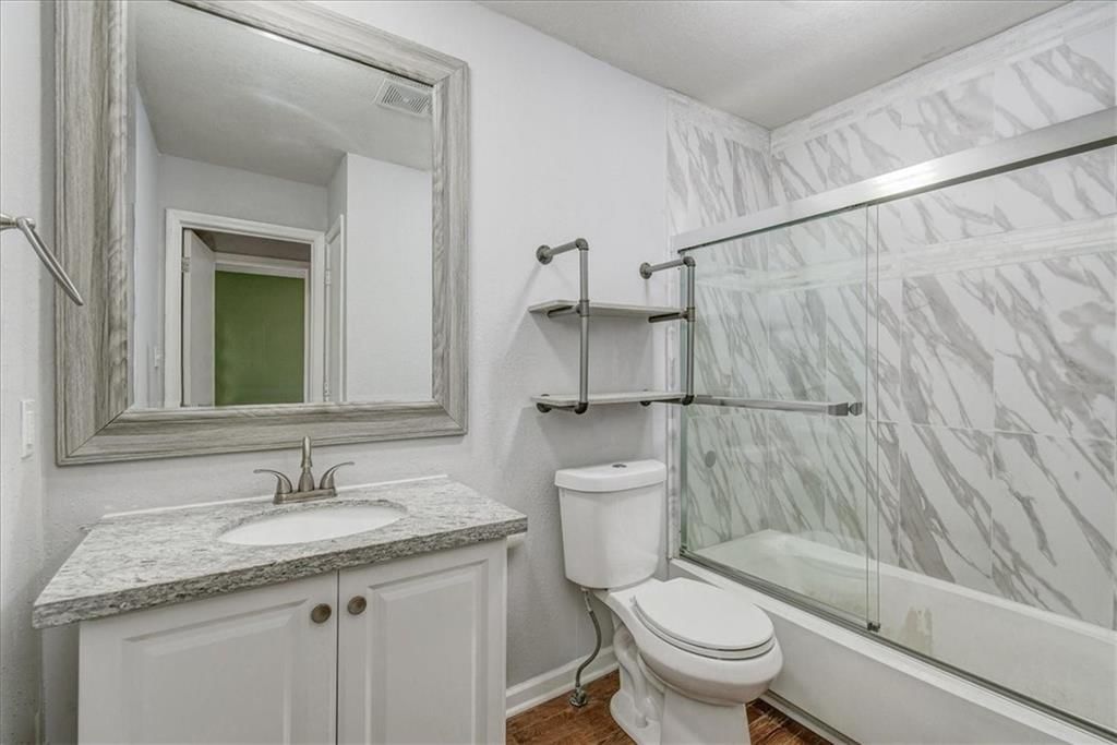 802 NE Fairway Homes Court — photo 17