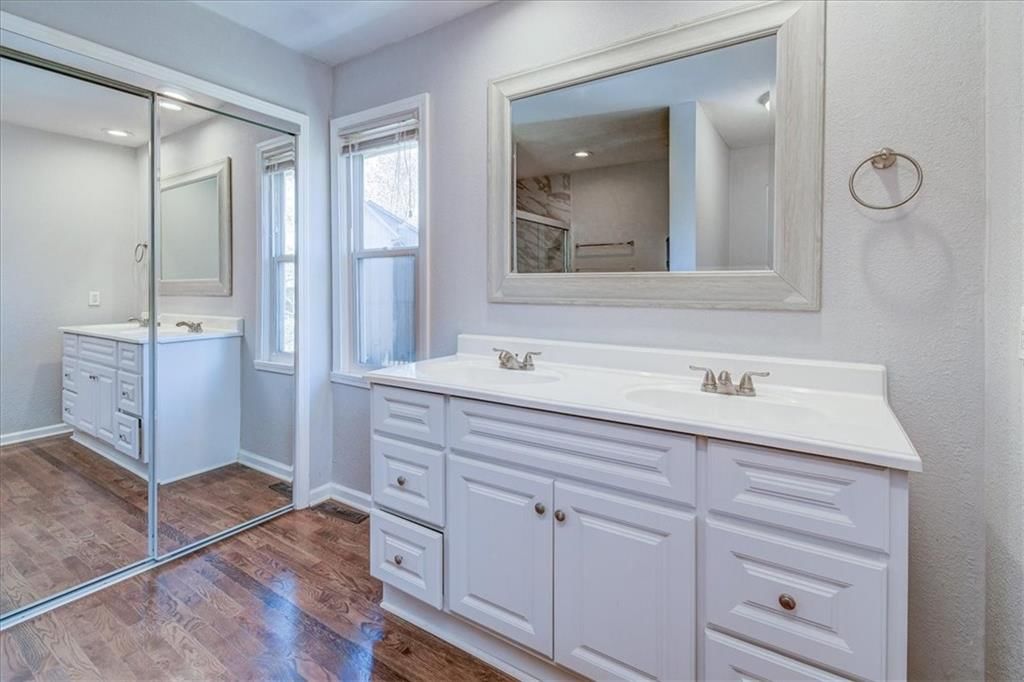 802 NE Fairway Homes Court — photo 21
