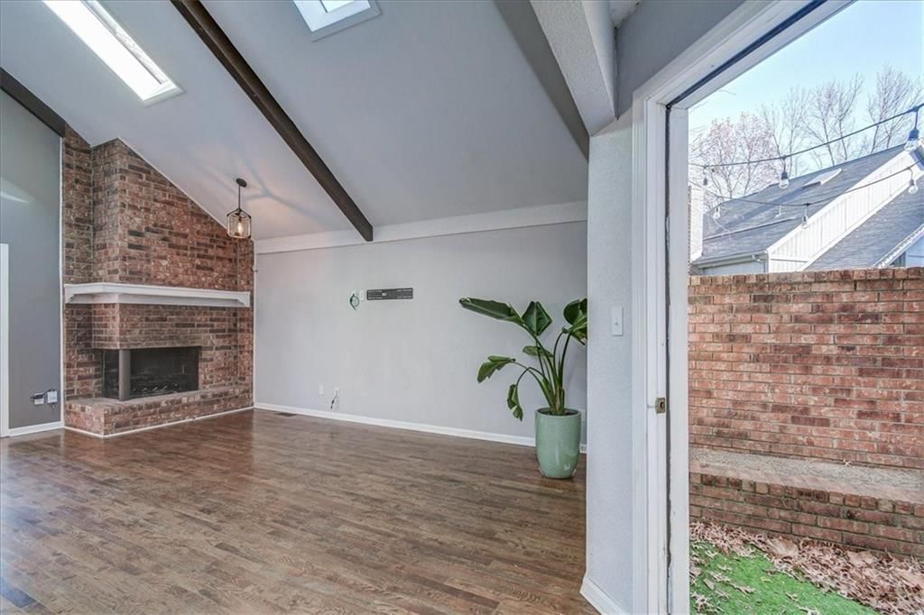 802 NE Fairway Homes Court — photo 9