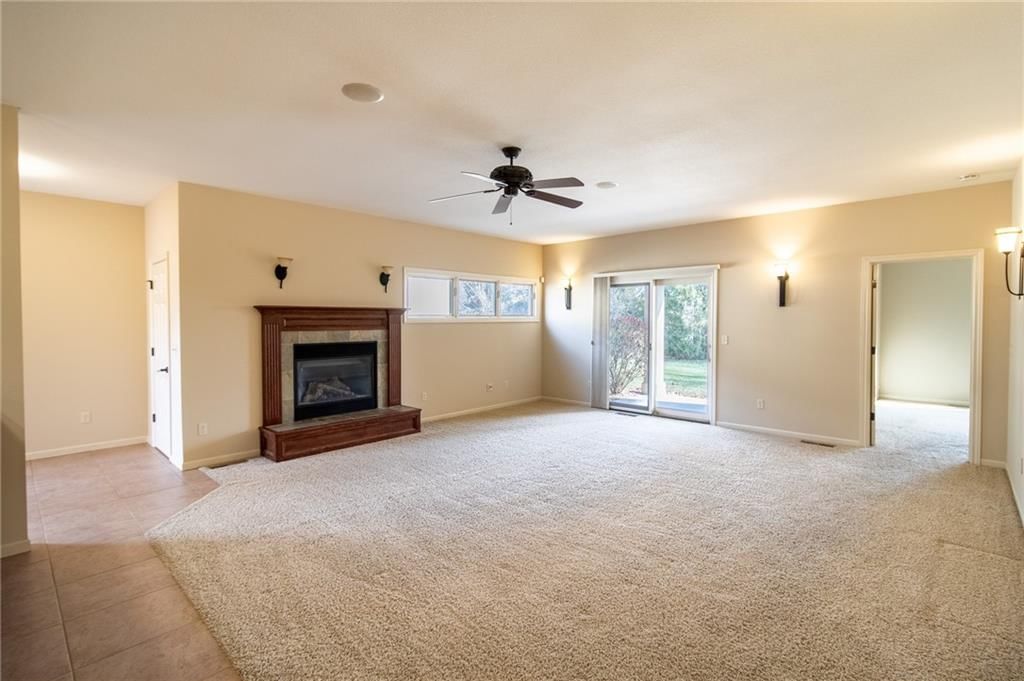 876 Coving Drive — photo 11