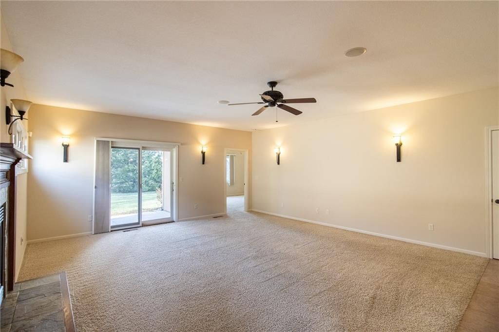 876 Coving Drive — photo 12