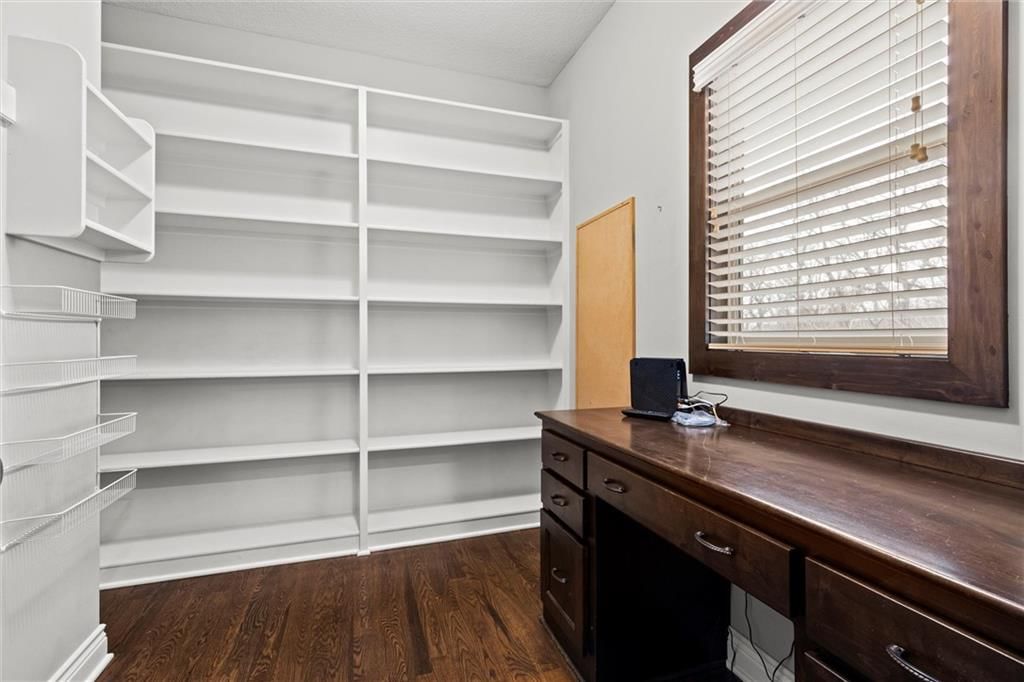 9216 N Evanston Avenue — photo 14